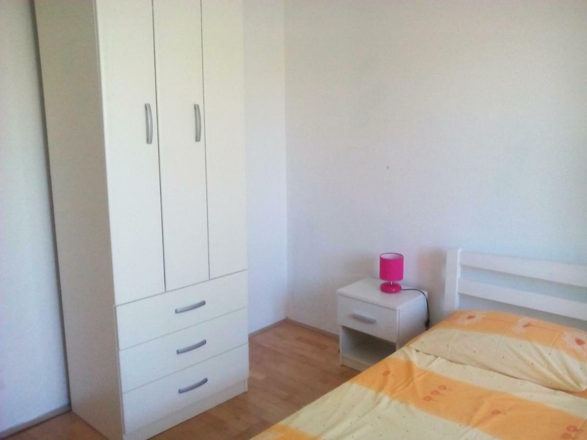 Apartments Petko Rogoznica  Exterior photo